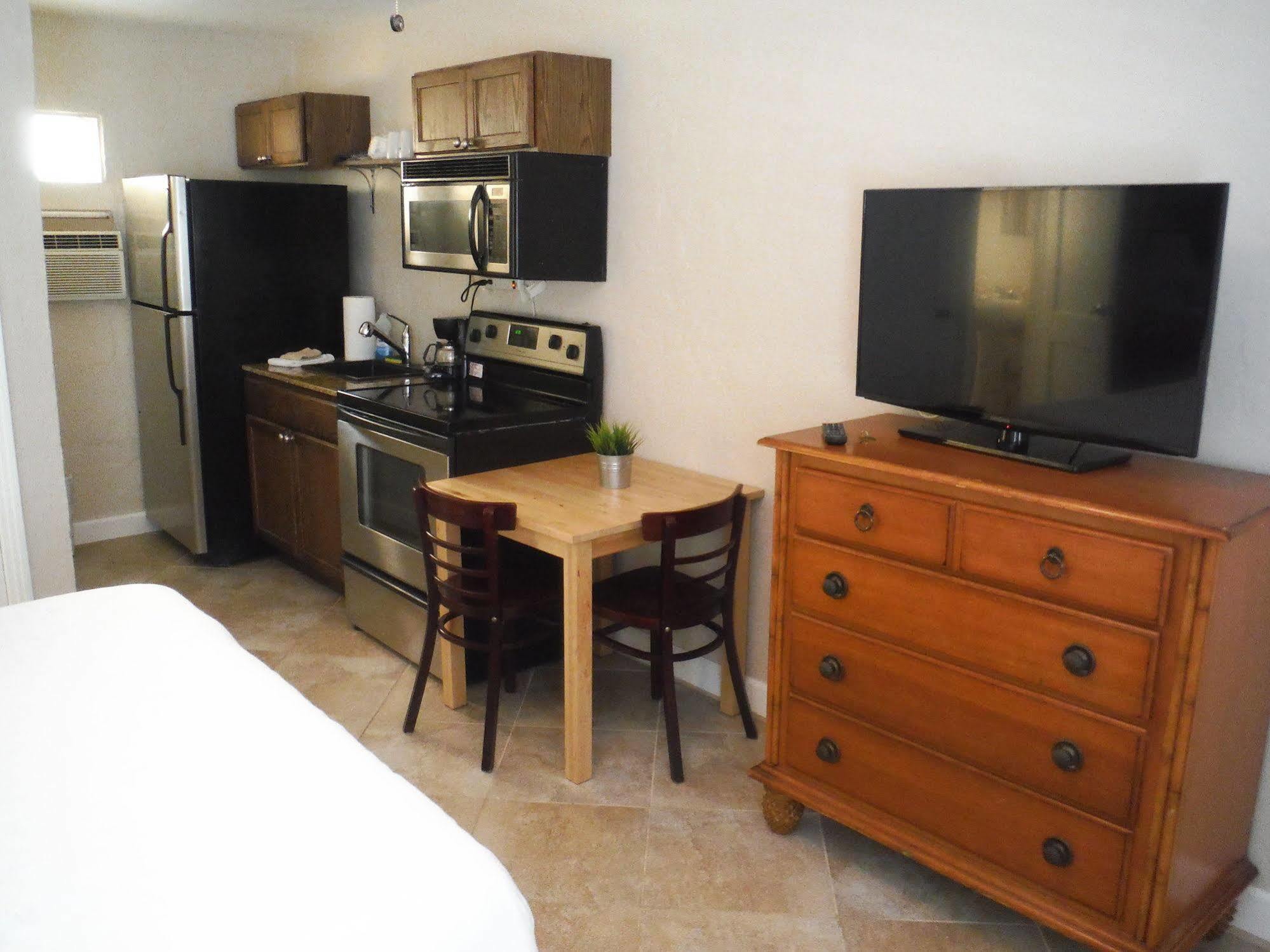 Lorelei Resort Motel トレジャー・アイランド エクステリア 写真